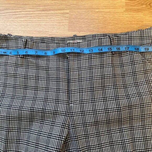 NWOT! MERONA Stretch Cotton Blend Women Petite Classic Straight Leg Pants - Siz - Picture 3 of 9